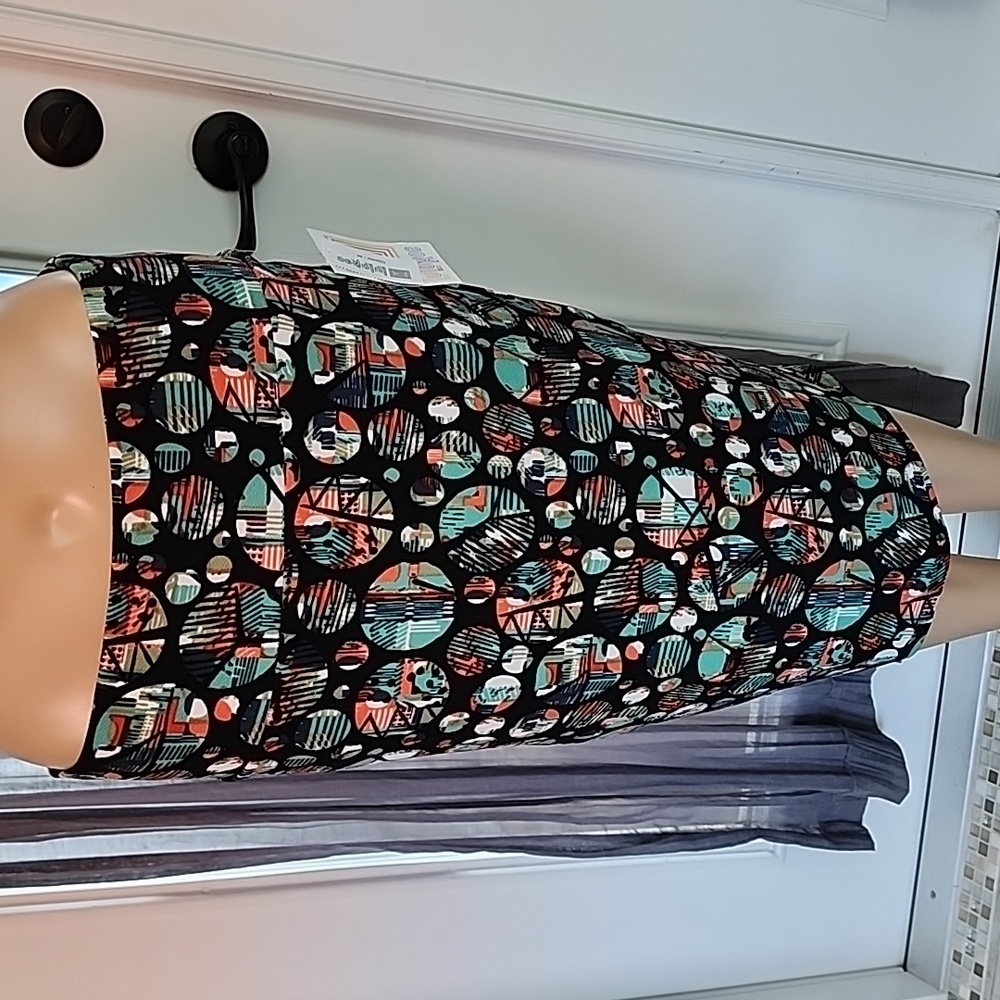 NWT LuLaRoe Cassie Skirt, Med, Black & Mint Green